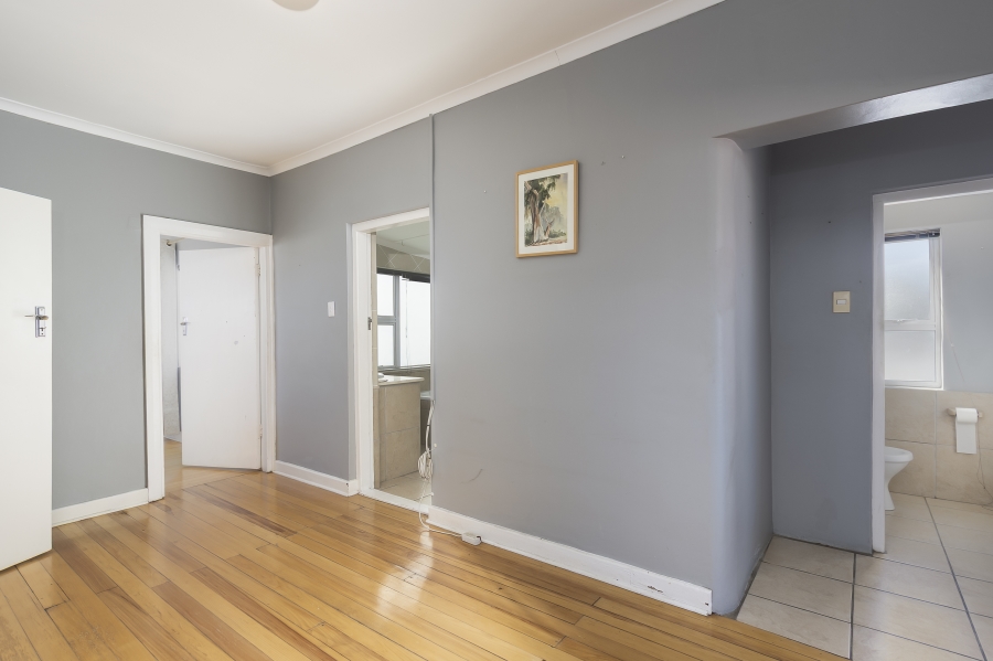 5 Bedroom Property for Sale in Strand North Western Cape